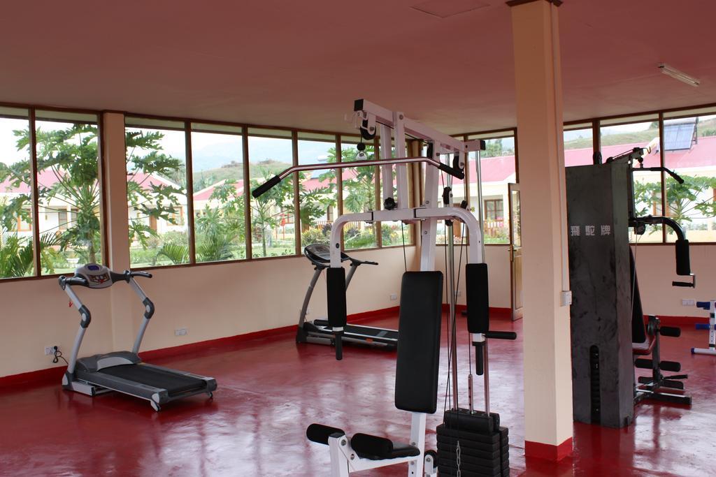 Palm Malinamoc Hotel Dili Buitenkant foto